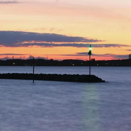 Liebevoll Eingerichtetes Lejlighed *